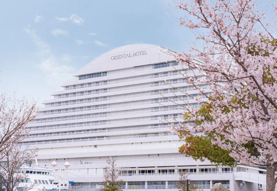 Kobe Meriken Park Oriental Hotel