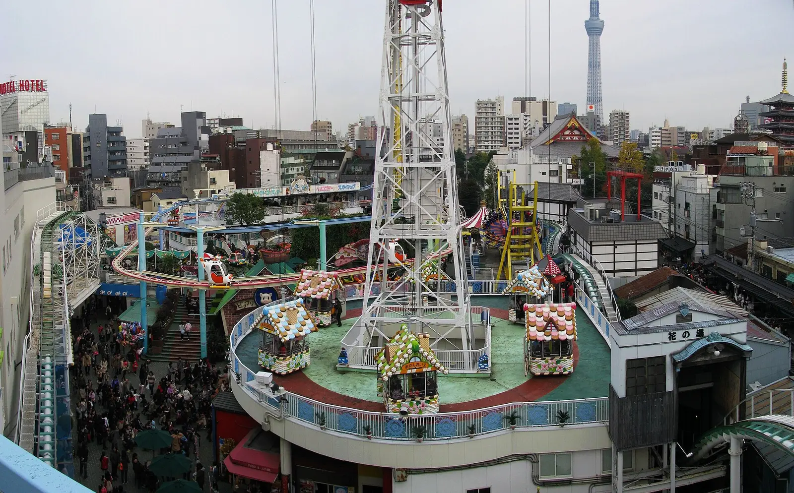 สวนสนุกอาซากุสะฮานายาชิกิ